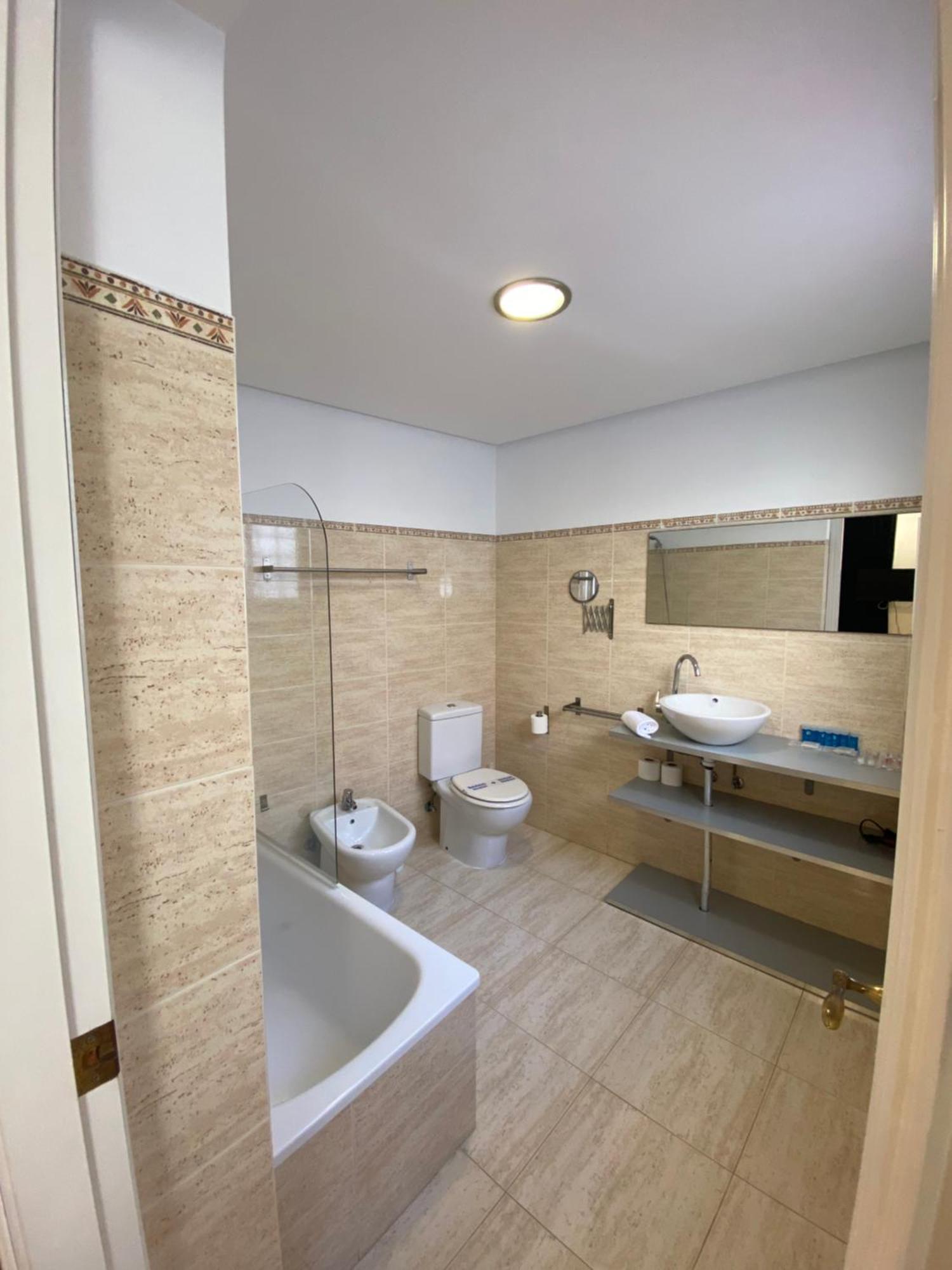 Travel Habitat Atico Calle De La Paz Valence Extérieur photo