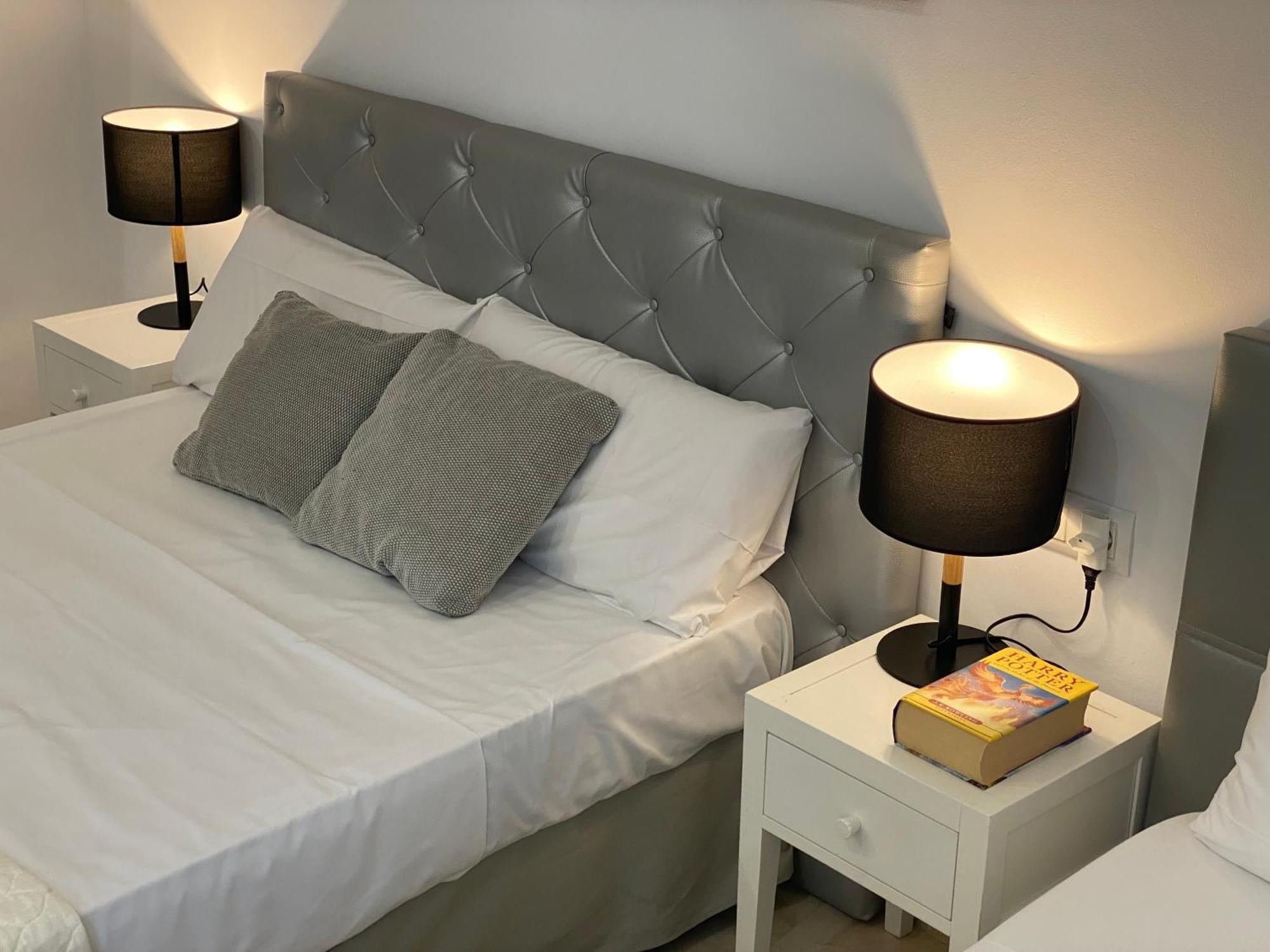 Travel Habitat Atico Calle De La Paz Valence Extérieur photo